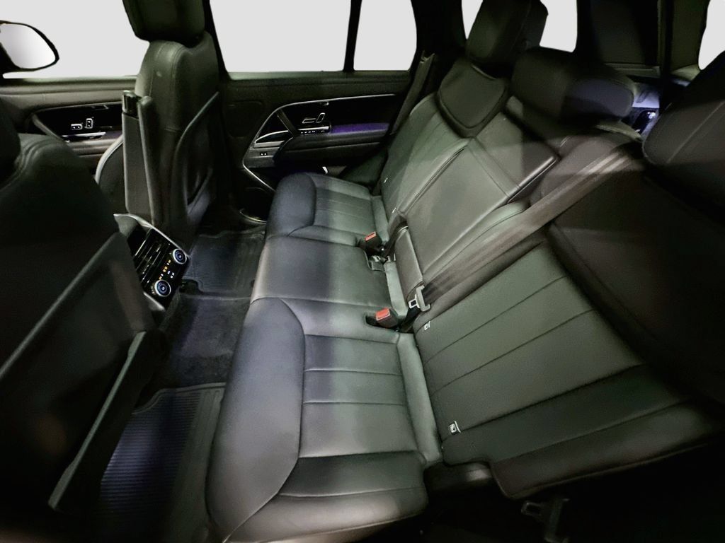 Certified 2023 Land Rover Range Rover SE AWD/4WD image 25