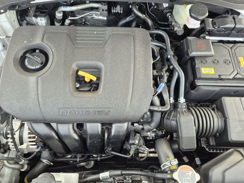 New 2026 Kia Seltos LX image 16