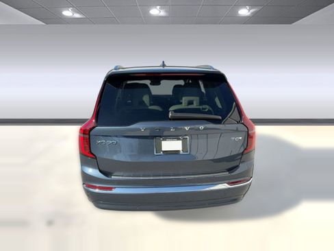 New 2026 Volvo XC90 T8 Ultra w/ Protection Package Premier AWD/4WD image 10