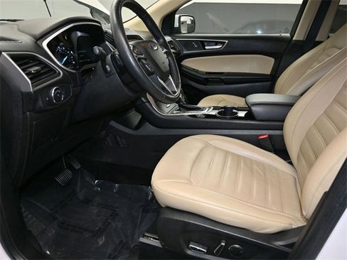 Used 2018 Ford Edge SEL w/ Equipment Group 201A image 15