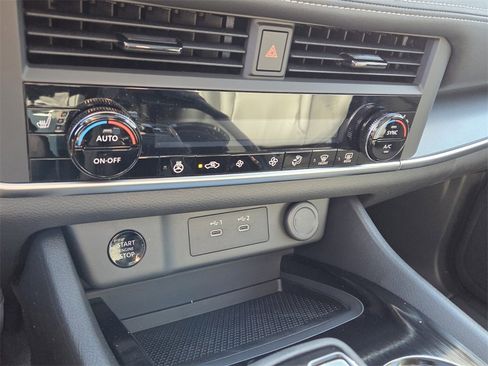 New 2026 Nissan Rogue SV image 21