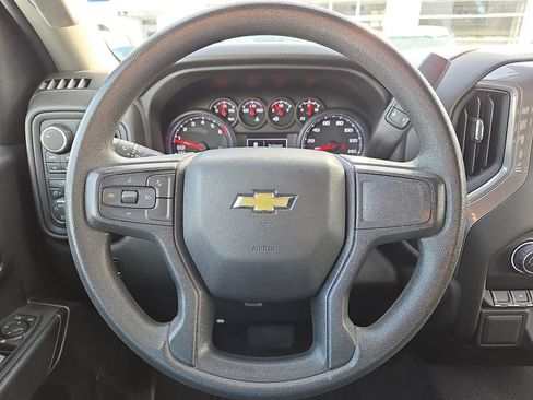Used 2022 Chevrolet Silverado 1500 Custom image 24