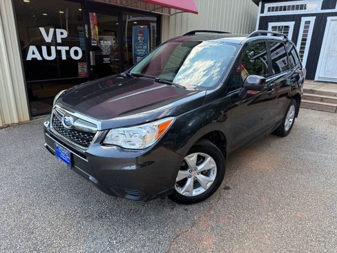 Used 2016 Subaru Forester 2.5i Premium w/ All-Weather Package AWD/4WD image 1