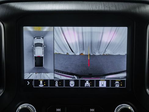 Used 2022 GMC Sierra 3500 AT4 w/ AT4 Preferred Package image 54