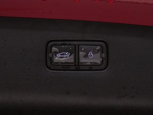 Certified 2026 Genesis GV70 2.5T Advanced AWD/4WD image 23