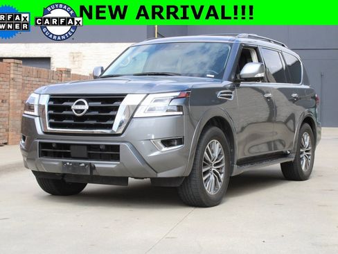 Used 2023 Nissan Armada SL w/ Captain's Chairs Package image 1
