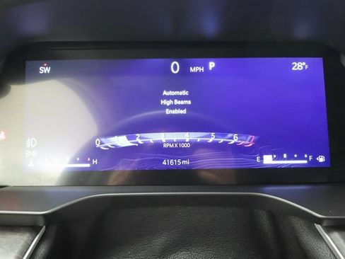 Used 2022 Jeep Grand Cherokee L Limited image 14