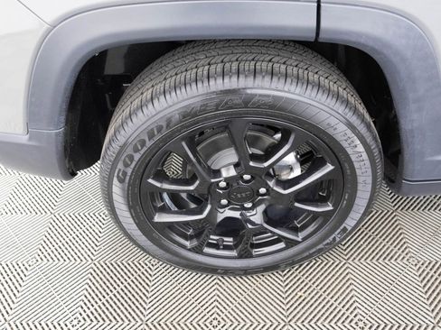 Used 2023 Jeep Compass Altitude image 47