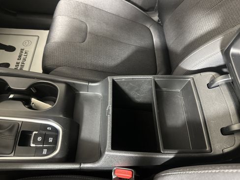 Used 2020 Hyundai Santa Fe SEL FWD image 20