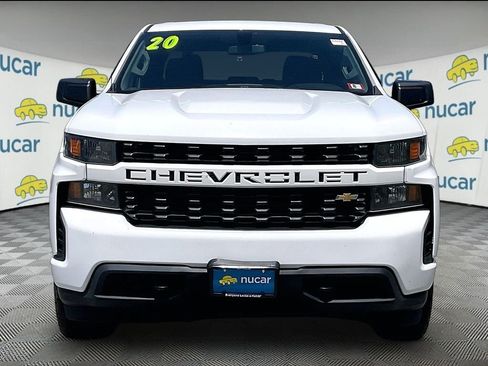 Used 2020 Chevrolet Silverado 1500 Custom w/ Custom Convenience Package AWD/4WD image 2