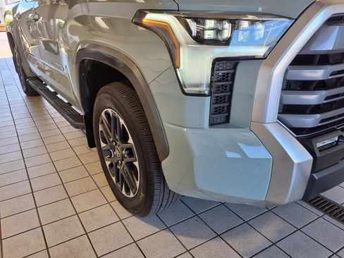 Used 2026 Toyota Tundra Limited AWD/4WD image 29
