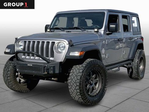 Used 2018 Jeep Wrangler Unlimited Sport S image 1