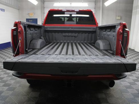 Used 2024 GMC Sierra 2500 AT4 w/ AT4 Preferred Package AWD/4WD image 49