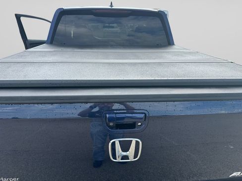 Used 2017 Honda Ridgeline RTS image 10