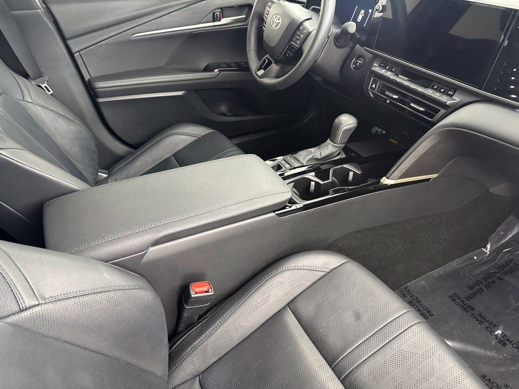 Used 2025 Toyota Camry XSE w/ Premium Plus Package FWD image 23