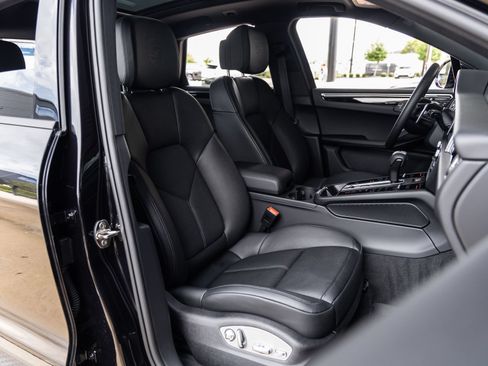 Certified 2026 Porsche Macan AWD/4WD image 47