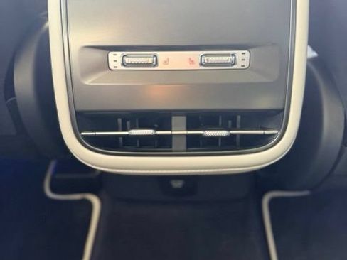 Used 2025 Lincoln Nautilus Reserve AWD/4WD image 49