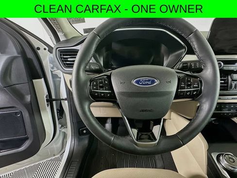 Certified 2022 Ford Escape Titanium w/ Class II Trailer Tow Package AWD/4WD image 16