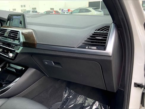 Used 2019 BMW X3 sDrive30i w/ Driving Assistance Package image 18