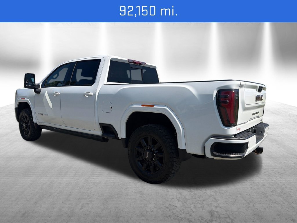 Used 2024 GMC Sierra 2500 AT4 w/ AT4 Premium Plus Package AWD/4WD image 3