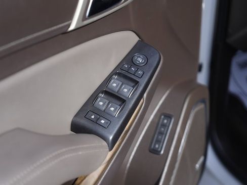 Used 2018 GMC Yukon Denali w/ Denali Ultimate Package image 29