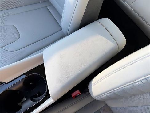 New 2026 Hyundai Elantra Limited image 27