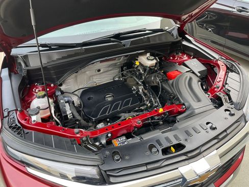 Used 2025 Chevrolet TrailBlazer LT image 32