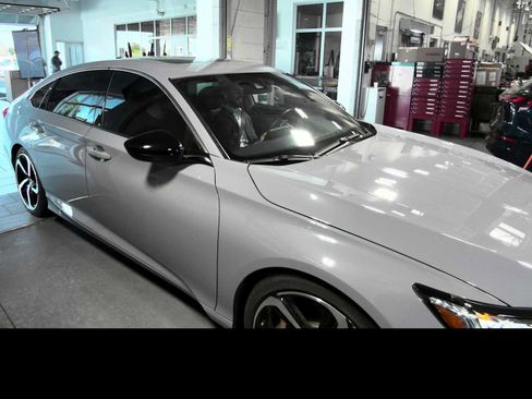 Used 2021 Honda Accord Sport image 7