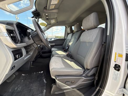 Used 2025 Ford F250 XLT image 10