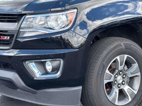 Used 2019 Chevrolet Colorado Z71 image 9