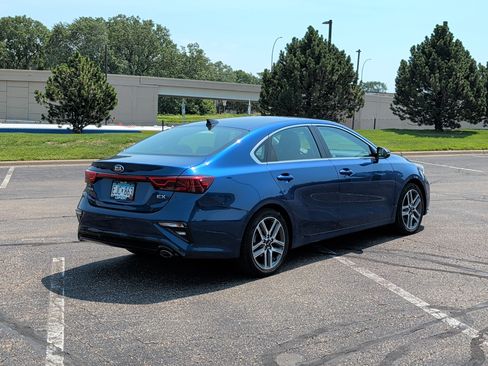Used 2020 Kia Forte EX FWD image 4