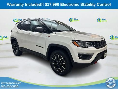 Used 2021 Jeep Compass Trailhawk image 3