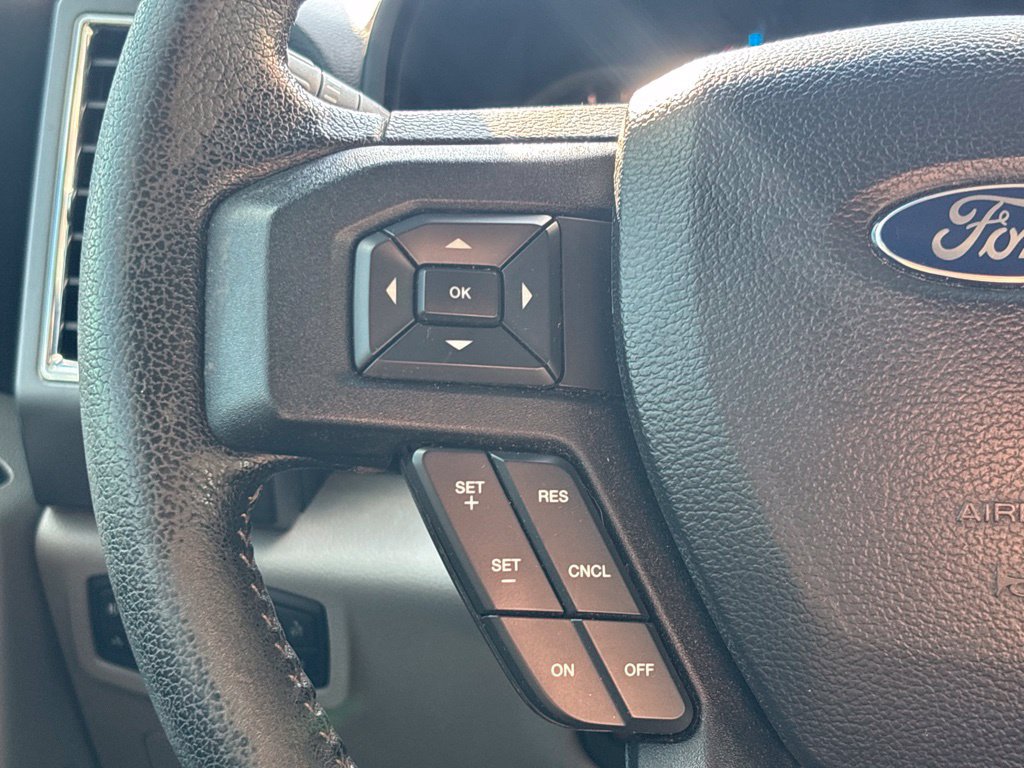 Used 2016 Ford F150 XLT w/ Equipment Group 302A Luxury AWD/4WD image 19