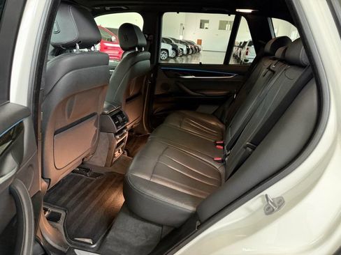 Used 2018 BMW X5 sDrive35i RWD image 16