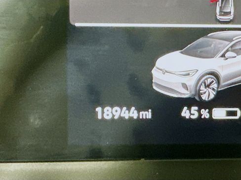 Used 2024 Volkswagen ID.4 2WD image 19