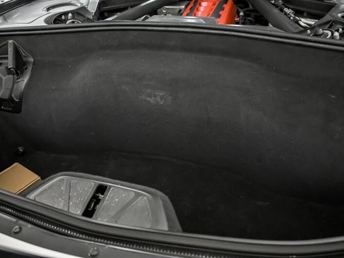 Used 2021 Chevrolet Corvette Stingray Coupe w/ Z51 Performance Package image 19