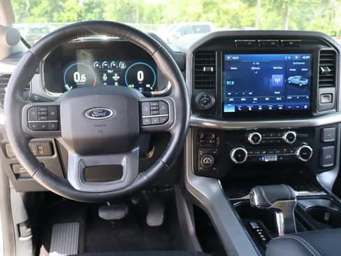 Certified 2022 Ford F150 Lariat AWD/4WD image 19