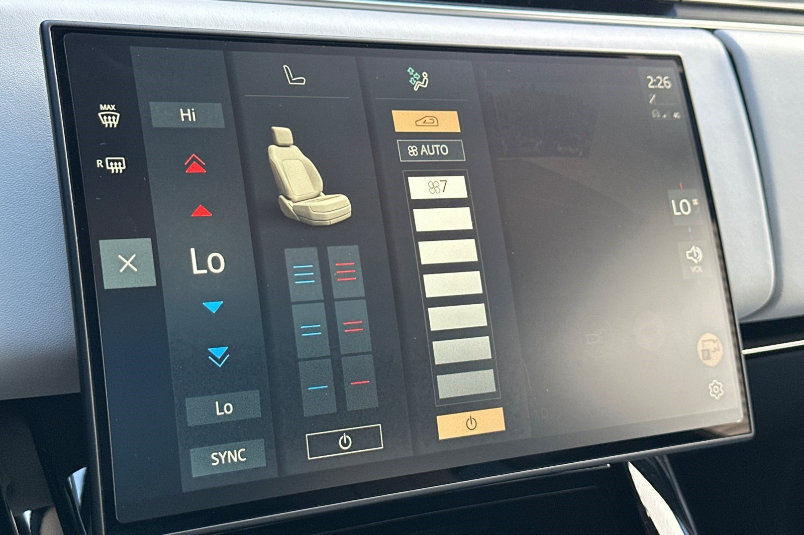 Used 2024 Land Rover Range Rover Sport SE AWD/4WD image 22