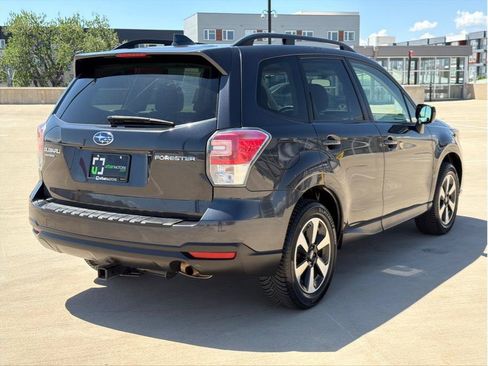 Used 2018 Subaru Forester 2.5i Premium w/ All-Weather Package AWD/4WD image 13