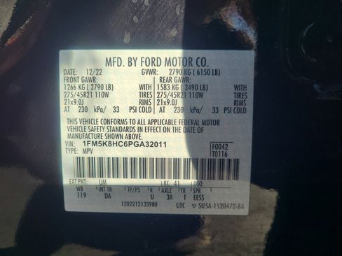 Certified 2023 Ford Explorer Platinum w/ Technology Package image 25