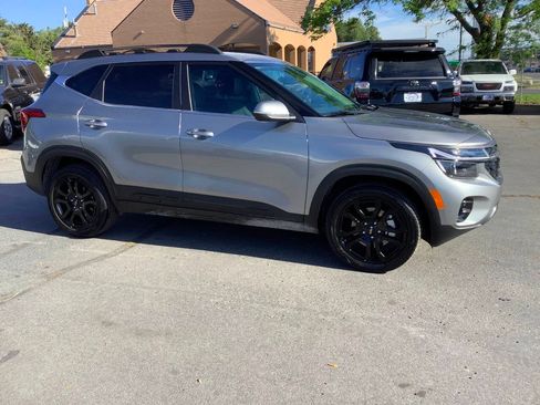 Used 2024 Kia Seltos X-Line AWD/4WD image 7