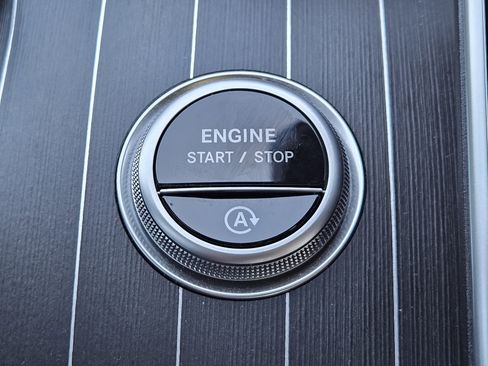 Certified 2022 Mercedes-Benz C 300 Sedan image 22