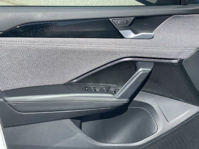Certified 2026 Volkswagen Tiguan S FWD image 20