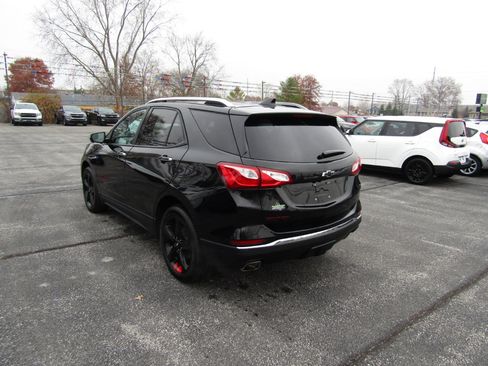 Used 2020 Chevrolet Equinox Premier w/ Premier Redline Edition image 5