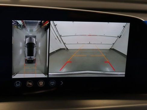 New 2026 Cadillac Lyriq Luxury image 22