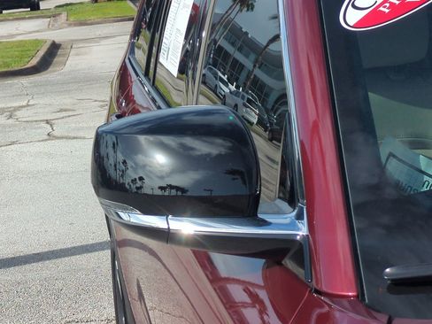 Used 2025 Jeep Grand Cherokee L Limited image 11