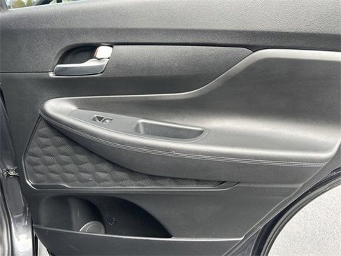 Used 2023 Hyundai Santa Fe SEL image 13