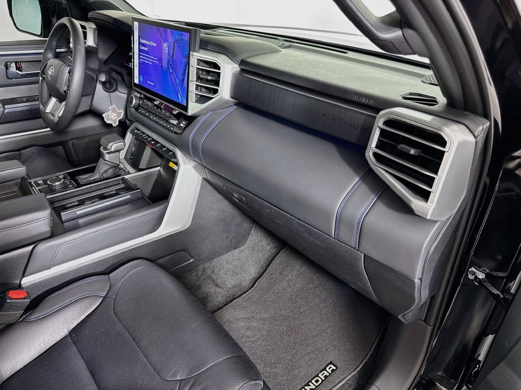 Used 2024 Toyota Tundra Platinum AWD/4WD image 30