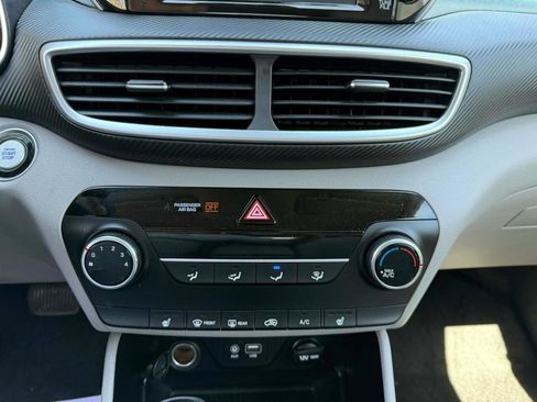 Used 2019 Hyundai Tucson Value AWD/4WD image 19