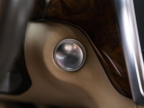 Used 2015 Mercedes-Benz ML 350 4MATIC image 20